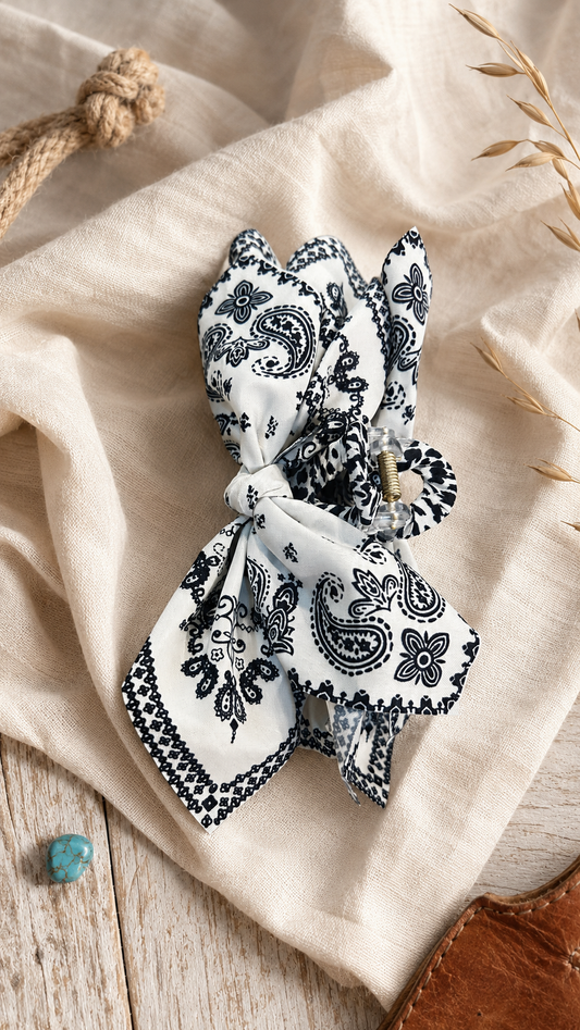 Black and White Print Bow Hair Clips